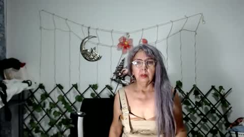 Snapshot of ruth_blue21 chatting on February 11, 2025, 2:46 am ruth_blue21 online show from February 11, 2025, 2:46 am
