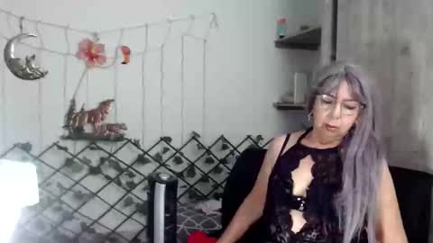 Snapshot of ruth_blue21 chatting on February 22, 2025, 2:06 am ruth_blue21 online show from February 22, 2025, 2:06 am