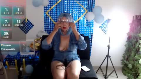 Snapshot of ruth_blue21 chatting on October 4, 2025, 8:29 pm ruth_blue21 online show from October 4, 2025, 8:29 pm