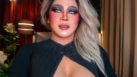 Samantha online show from January 8, 2025, 1:53 am