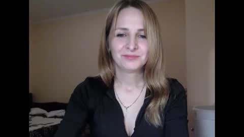 Ruth online show from October 31, 2025, 7:37 pm