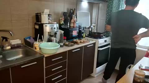 ruxandradanny online show from October 2, 2025, 9:38 am