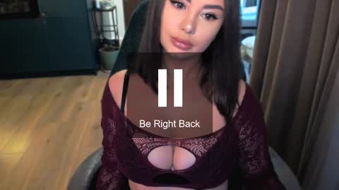 Snapshot of rvby chatting on February 4, 2026, 11:05 am Ruby Help me to reach 100 thumbs up online show from February 4, 2026, 11:05 am