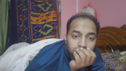 Snapshot of rwb17 chatting on January 18, 2025, 5:48 pm rwb17 online show from January 18, 2025, 5:48 pm