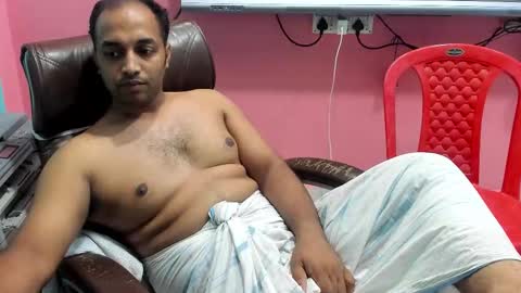 Snapshot of rwb17 chatting on September 12, 2025, 5:29 am rwb17 online show from September 12, 2025, 5:29 am