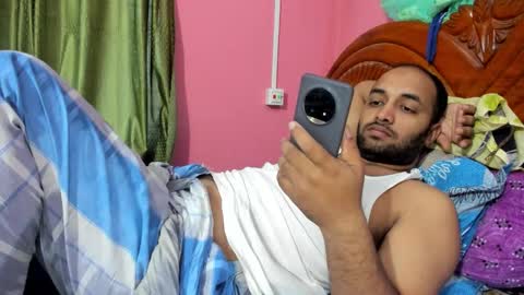 Snapshot of rwb17 chatting on October 30, 2025, 8:27 am rwb17 online show from October 30, 2025, 8:27 am