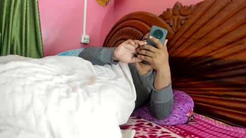 Snapshot of rwb17 chatting on February 1, 2026, 3:43 pm rwb17 online show from February 1, 2026, 3:43 pm