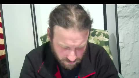 rwb1982 online show from December 14, 2025, 11:09 pm