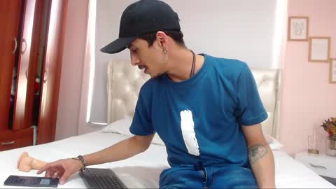 Snapshot of ryan_maxy chatting on January 25, 2025, 6:35 pm ryan online show from January 25, 2025, 6:35 pm