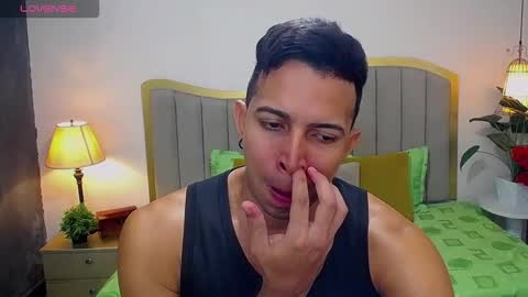 Snapshot of ryan_nesson chatting on September 22, 2025, 1:13 pm Ryan online show from September 22, 2025, 1:13 pm