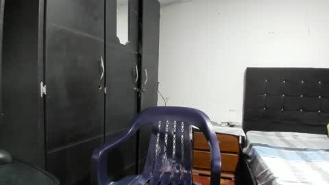 ryan_xc1 online show from January 6, 2026, 4:54 pm