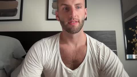 Ryan  Chad online show from September 26, 2025, 2:21 pm