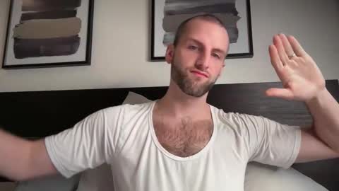 Ryan  Chad online show from April 8, 2026, 11:43 am