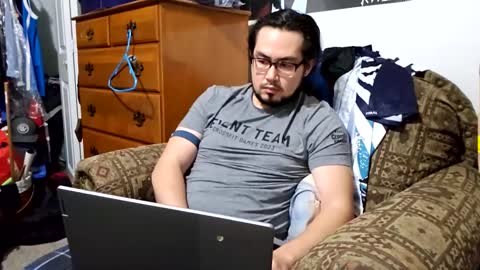 Snapshot of ryanime chatting on February 14, 2025, 8:31 am Ryanime online show from February 14, 2025, 8:31 am