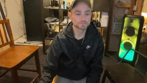 Ryan Jizz online show from November 5, 2025, 11:43 am