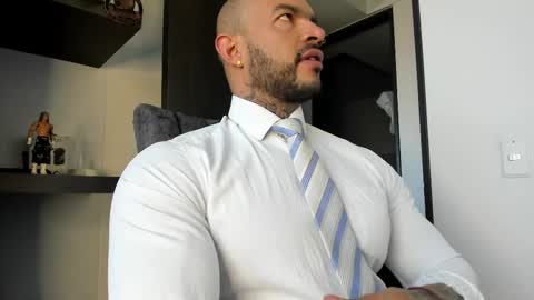 Ryan online show from December 3, 2025, 12:25 pm