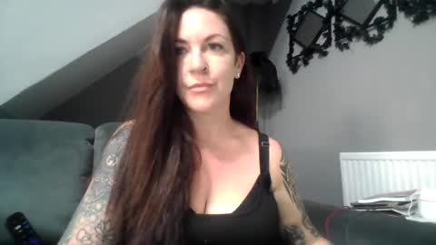 Snapshot of ryderreed chatting on June 19, 2026, 6:56 pm RyderReed online show from June 19, 2026, 6:56 pm