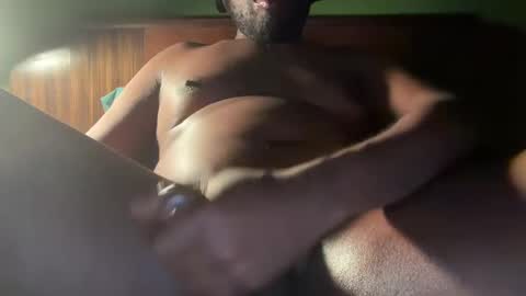 Snapshot of rydubkc85 chatting on February 27, 2025, 9:54 am Rydubkc online show from February 27, 2025, 9:54 am