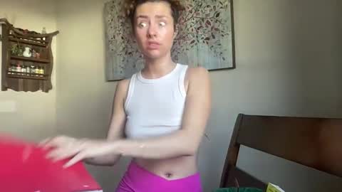 rylanxoxo online show from February 10, 2026, 8:24 pm