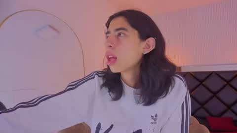 Snapshot of ryo_fem chatting on June 17, 2026, 4:15 am Ryo online show from June 17, 2026, 4:15 am