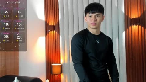 Snapshot of ryo_kush chatting on May 1, 2026, 1:16 pm Ryo Kush online show from May 1, 2026, 1:16 pm