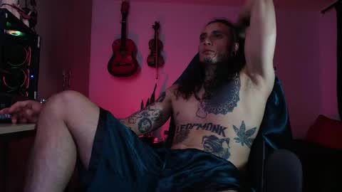 Snapshot of ryuk_it chatting on April 21, 2026, 2:51 am leopmonk help me reach 100 thumbs up online show from April 21, 2026, 2:51 am