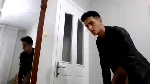 s2ici online show from October 18, 2025, 8:04 am