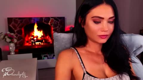 Y      online show from September 26, 2025, 7:29 pm