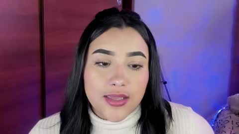 S H A R O N model independient online show from March 5, 2025, 4:57 pm