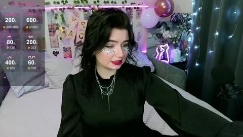 Snapshot of s_katekisa_ss chatting on December 7, 2024, 2:31 am Kate online show from December 7, 2024, 2:31 am