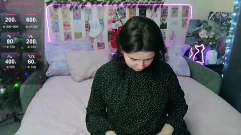 Snapshot of s_katekisa_ss chatting on December 14, 2024, 12:22 am Kate online show from December 14, 2024, 12:22 am