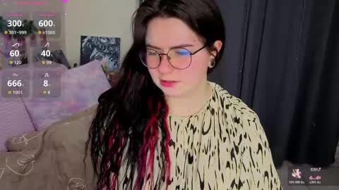 Kate online show from April 13, 2026, 9:20 pm