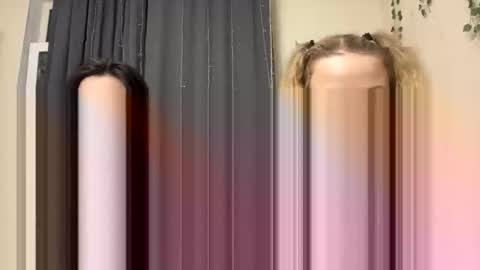 Kate online show from April 21, 2026, 7:06 pm