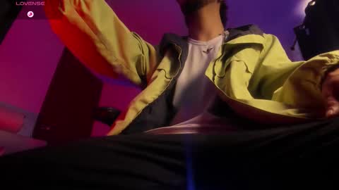 Steven Independent online show from December 17, 2025, 8:59 pm