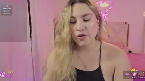 saaya_tay online show from March 6, 2026, 3:36 am