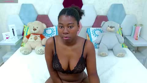 Snapshot of sabriana_smith1 chatting on April 26, 2026, 4:21 am sabriana_smith1 online show from April 26, 2026, 4:21 am
