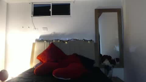 Snapshot of sabrina_brunette chatting on June 1, 2026, 2:57 am sabrina online show from June 1, 2026, 2:57 am
