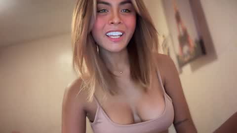 Snapshot of sabrina_cutiee chatting on April 25, 2026, 4:59 am SABBYSAB online show from April 25, 2026, 4:59 am