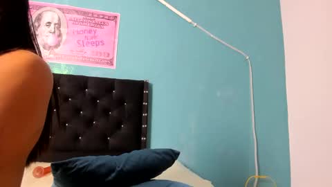sabrina_hot77 online show from January 10, 2025, 11:33 am