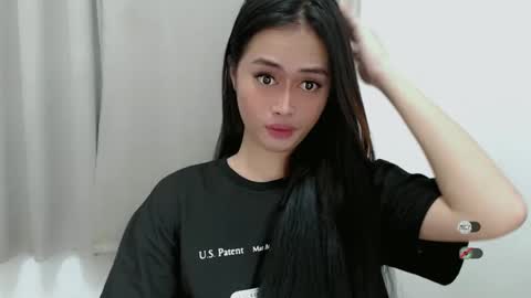 Snapshot of sabrina_inviting chatting on January 8, 2025, 2:14 am Sabrina online show from January 8, 2025, 2:14 am