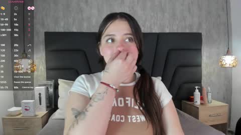 Sabrina Maria online show from March 5, 2025, 11:38 pm