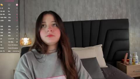 Sabrina Maria online show from March 7, 2025, 7:38 pm