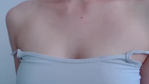 Snapshot of sabrinaexpositoxx chatting on September 8, 2025, 9:03 pm SABRI online show from September 8, 2025, 9:03 pm