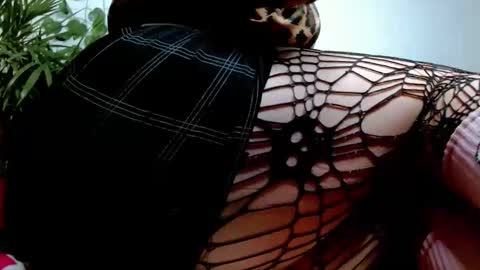 Snapshot of sabrinaexpositoxx chatting on April 22, 2026, 11:01 am SABRI online show from April 22, 2026, 11:01 am
