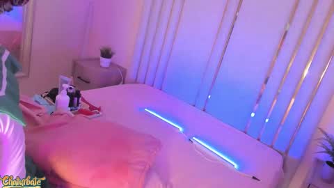 Mara online show from November 10, 2025, 4:11 am