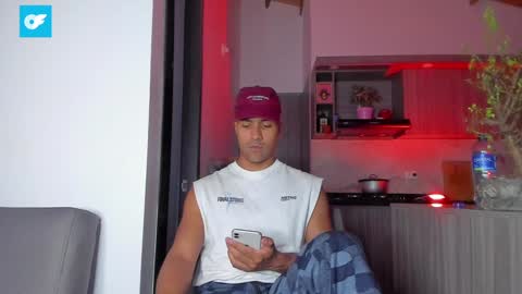 Snapshot of sag_1998 chatting on January 2, 2025, 9:50 pm Sag online show from January 2, 2025, 9:50 pm