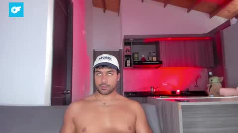 Snapshot of sag_1998 chatting on September 14, 2025, 12:26 pm Sag online show from September 14, 2025, 12:26 pm