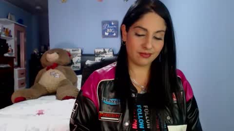 Karina online show from May 29, 2026, 4:05 pm