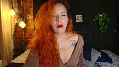 Snapshot of sahra_tayl0r_ chatting on April 28, 2026, 2:44 pm SARA online show from April 28, 2026, 2:44 pm