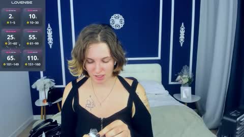 Adel online show from October 16, 2025, 12:17 pm